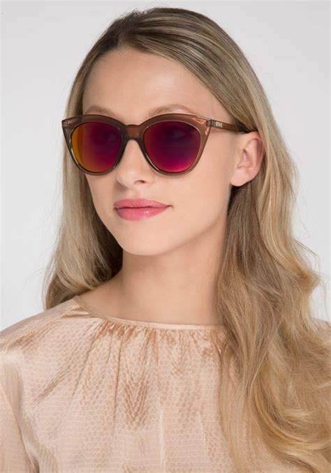The Art of Statement Eyewear: Le Specs Halfmoon Sunglasses